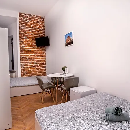Dream Aparts - Rewolucji 1905r Aparthotel *