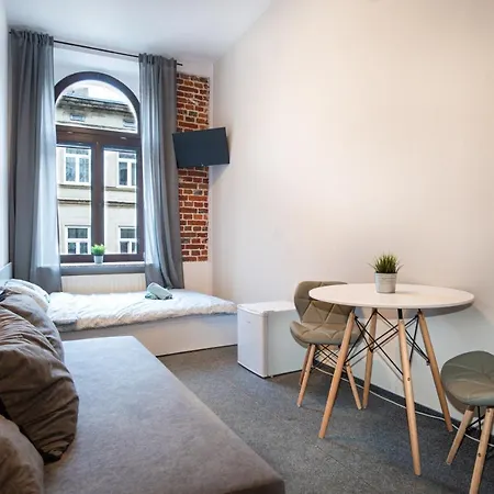 Dream Aparts - Rewolucji 1905r Aparthotel Łódź