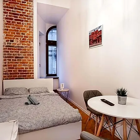 Dream Aparts - Rewolucji 1905r Aparthotel *