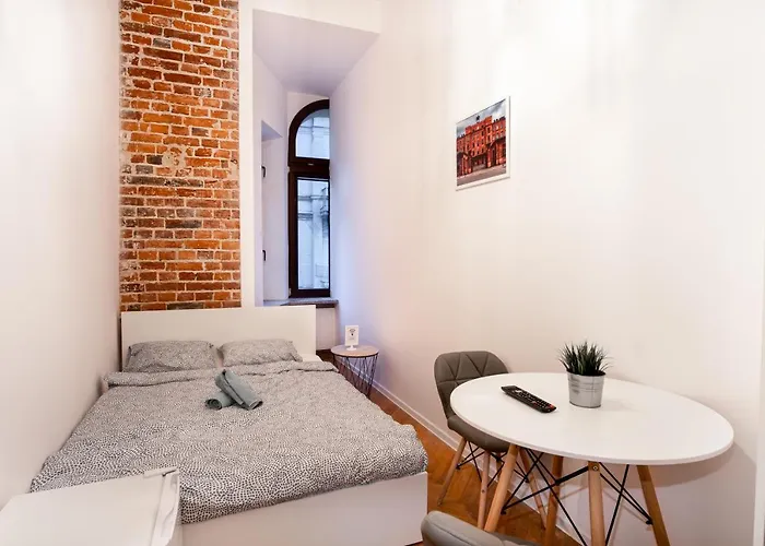 Dream Aparts - Rewolucji 1905r Aparthotel *