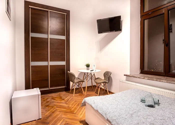 Dream Aparts - Rewolucji 1905r Aparthotel *